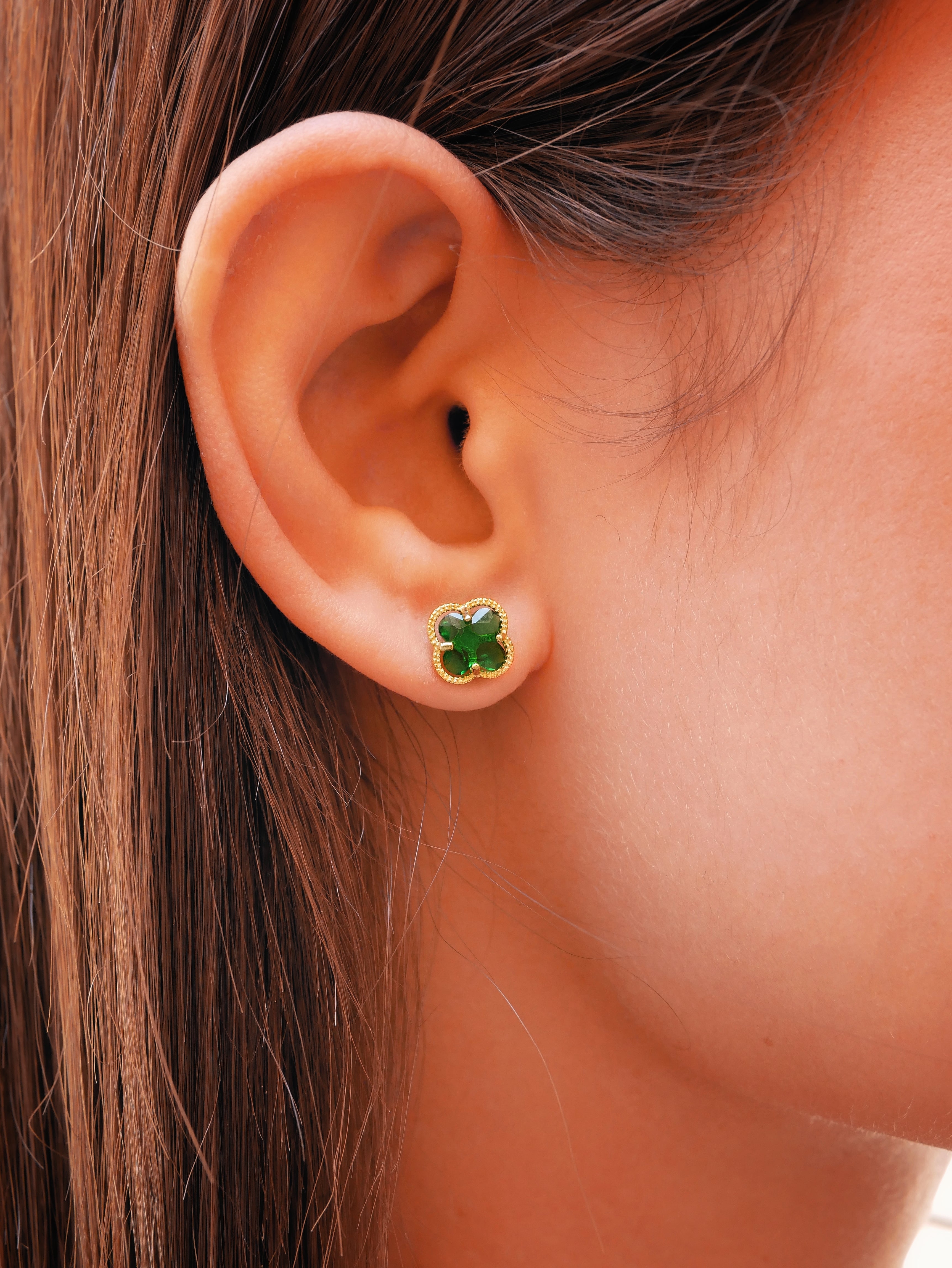 Clover earrings with emerald quartz