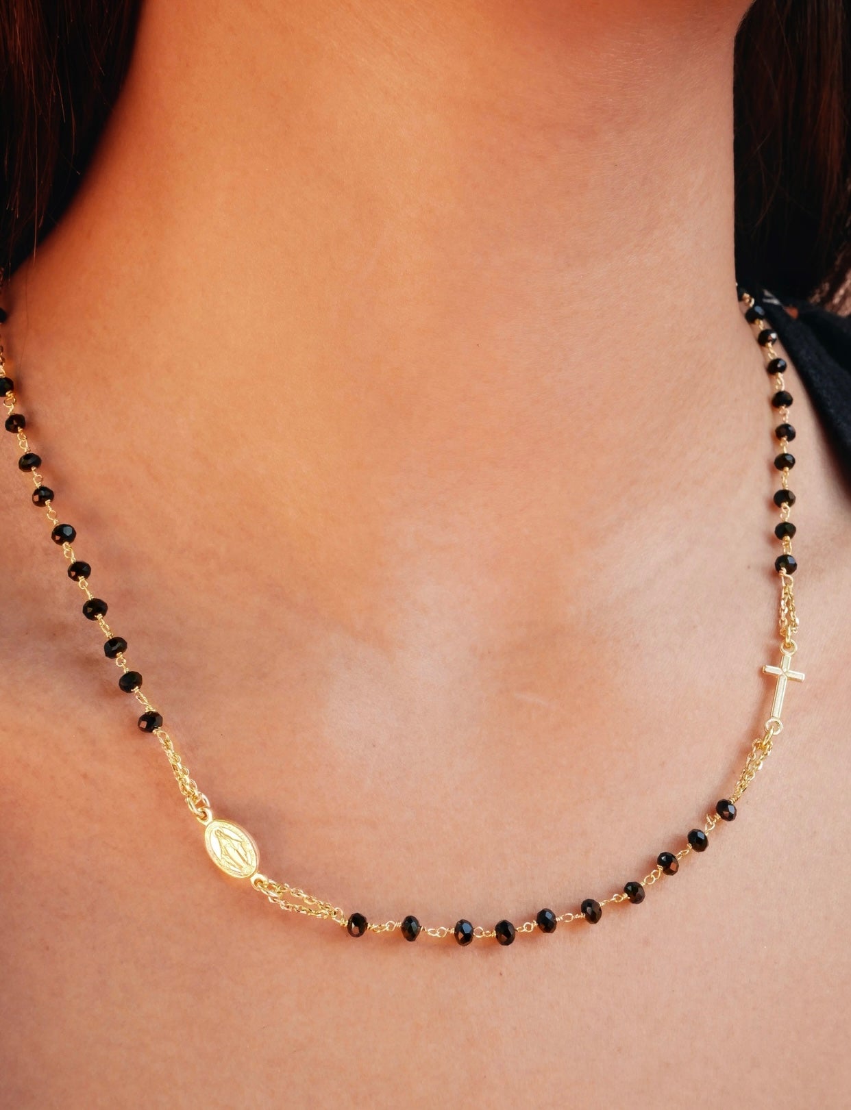 ROSARY necklace with black diamond cut's beads
