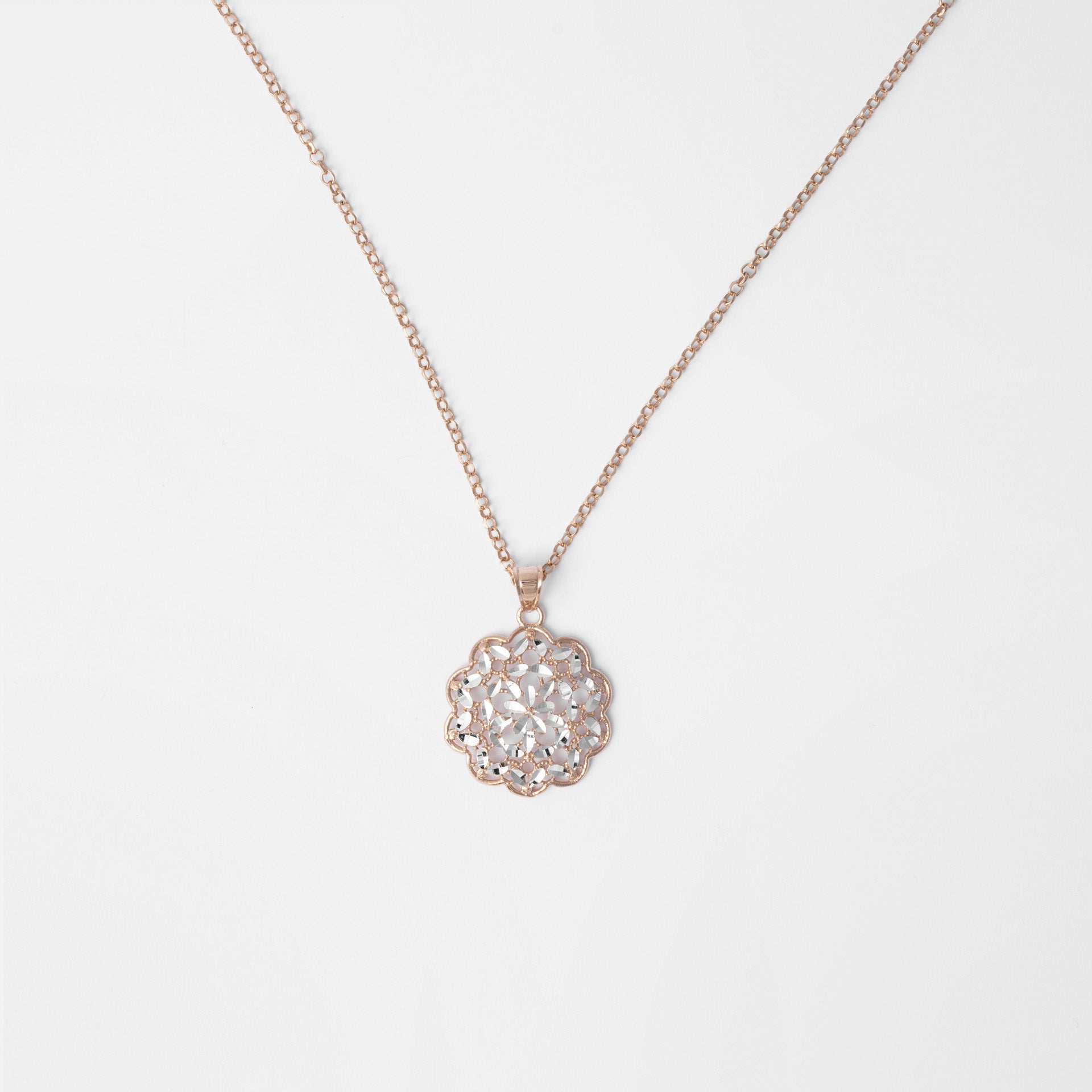 FILIGREE FLOWER NECKLACE
