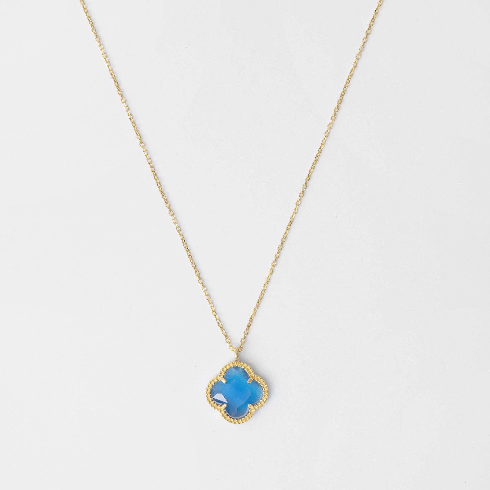 CLOVERLEAF gold Necklace with blu Quartz
