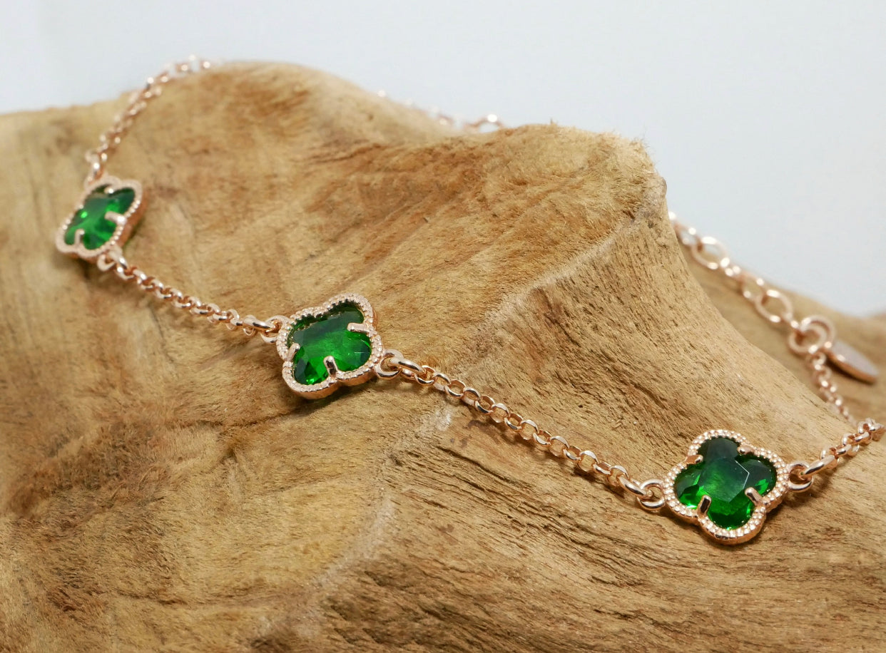 Emerald Green Leaf Clover Bracelet - JovianJewellery