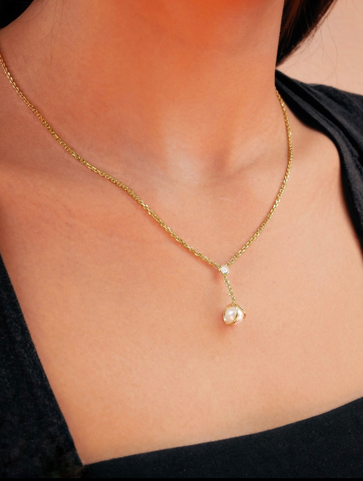 PEARL Embraced Necklace Gold NCN491G